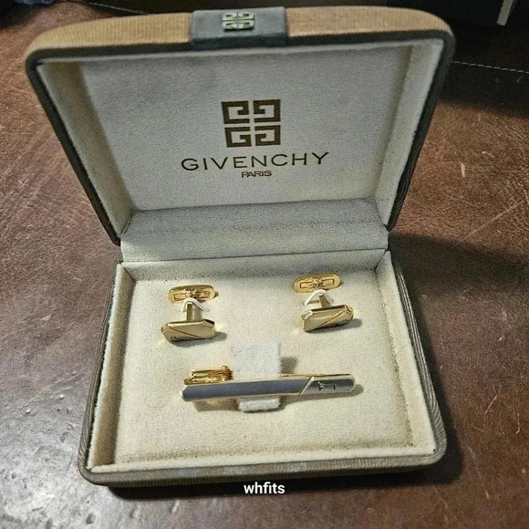 Givenchy Gold and Black Tone Cufflinks in Original box - Picture 1 of 6